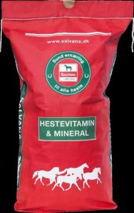 Salvana Hestevitamin og Mineral – 8 kg I SPAND  (BESTILLINGSVARE Leveringstid ca. 2 uger)